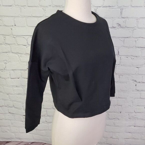 Publish Brand Black BEV Cropped Top M NEW - Picture 2 of 8